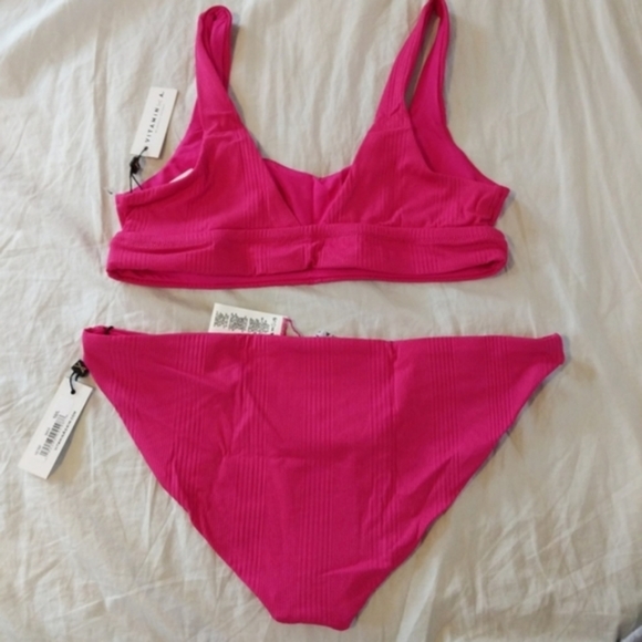 Vitamin A Sienna Top Luciana Bottom Malaia Pink Hot Ribbed - Picture 8 of 10